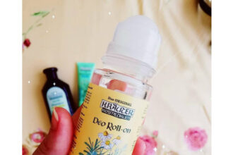 Care este mai eficient: deodorantul roll-on sau spray-ul?