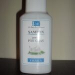 Recenzie: Șampon pentru păr gras cu extract de urzică de la TIS